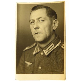 Фото немецкого унтер-офицера в кителе М40. Espenlaub militaria